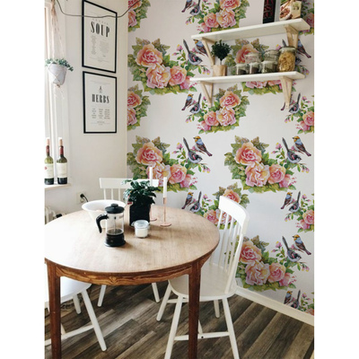 Tapisserie murale Oiseaux parmi les roses