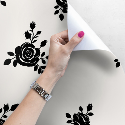 Tapisserie murale Matin parmi les roses