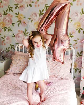 Papier peint panoramique Roses peintes