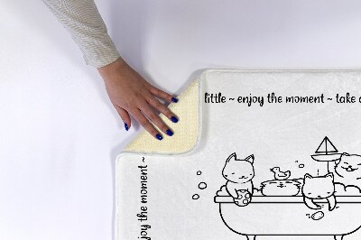 Tapis bain Bain pour chatons