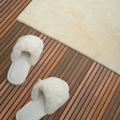 Carreaux de vinyle auto-adhésifs Des modèles de planches aux structures variées