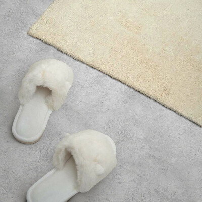 Carreaux de vinyle auto-adhésifs Béton brut dans un style minimaliste