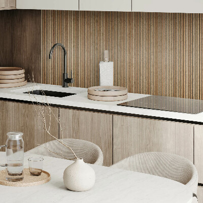 Carreaux de vinyle auto-adhésifs Une planche avec un motif vertical