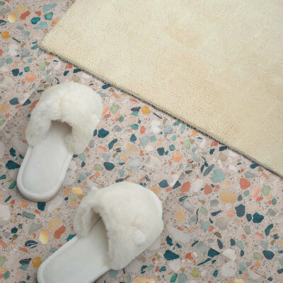 Carreaux de vinyle auto-adhésifs Un motif avec diverses pierres