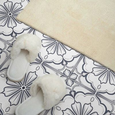 Carreaux de vinyle auto-adhésifs Motif floral sur le carrelage