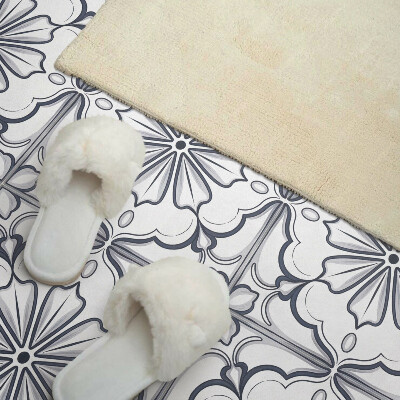 Carreaux de vinyle auto-adhésifs Motif floral sur le carrelage