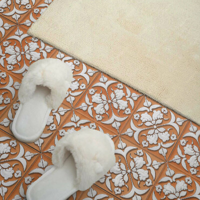 Carreaux de vinyle auto-adhésifs Un motif floral élégant