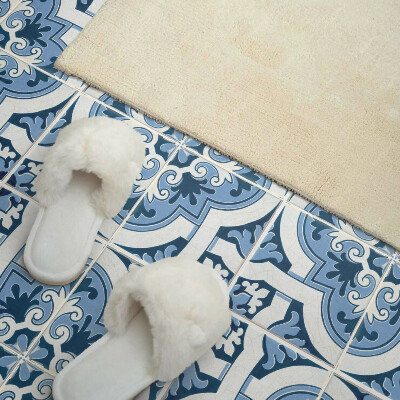 Carreaux de vinyle auto-adhésifs Motif de carreaux ornementaux dans une version élégante