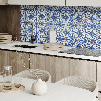 Carreaux pvc Un motif végétal avec des accents feuillus