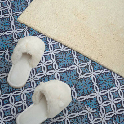 Carreaux de vinyle auto-adhésifs Géométrie avec flore dans un style moderne