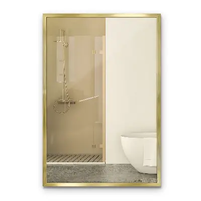 Miroir mural rectangulaire avec cadre décoratif doré