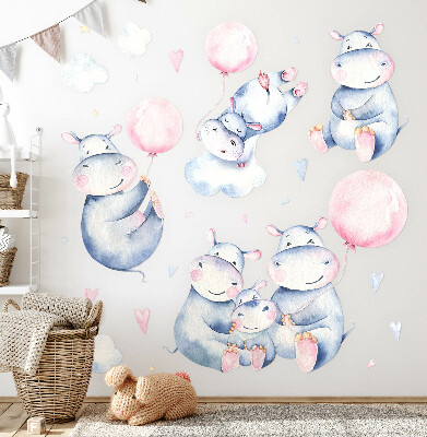 Autocollant mural 100x169 Famille d'hippopotames avec des ballons et des nuages pastel