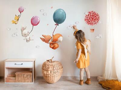 Autocollant mural 130x165 De mignons animaux en ballon dans un ciel pastel