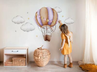 Autocollant mural 80x94 Le voyage d'une souris ballon dans des nuages pastel