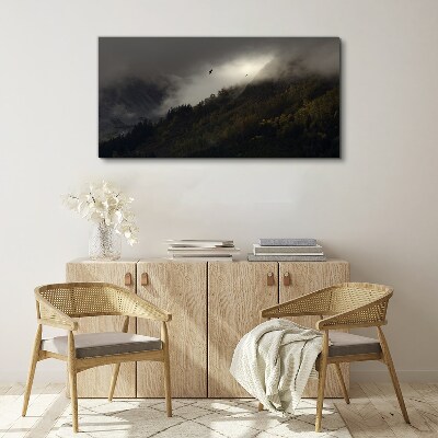 Tableau sur toile Panorama de montagne brumeux avec des oiseaux