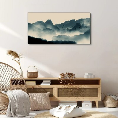 Tableau toile imprimée Paysage de montagne brumeux avec des oiseaux