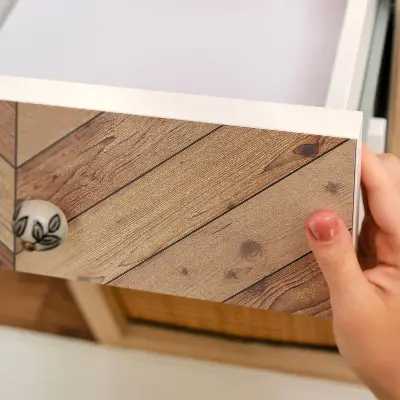 Revêtement adhésif pour meuble parquet à chevrons