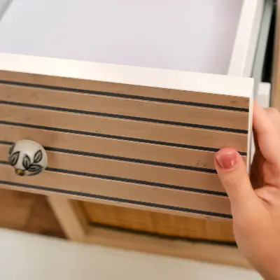Papier peint adhésif pour meuble planches de bois