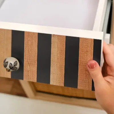 Papier peint adhésif pour meuble Lamelles vivantes