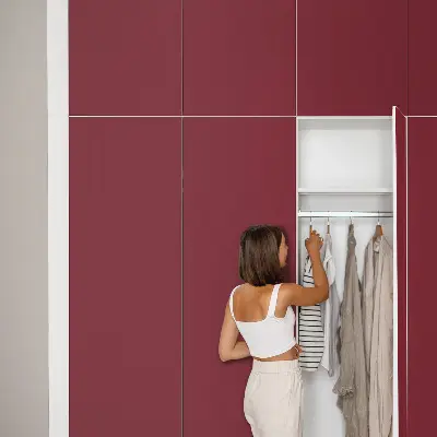 Film adhésif décoratif pour meuble Bordeaux vif