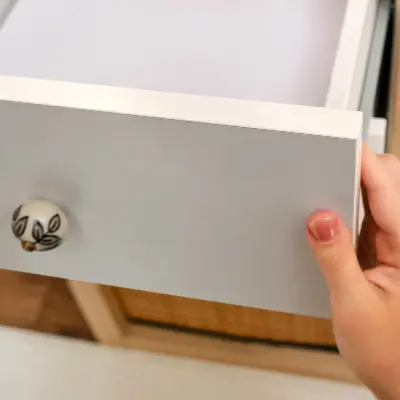 Film adhésif décoratif pour meuble Gris clair
