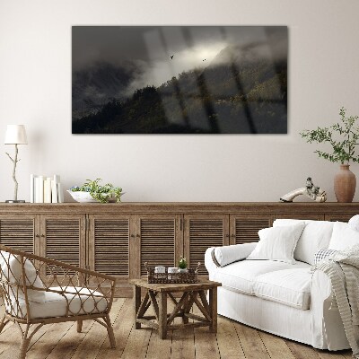 Tableau verre imprimé Panorama de montagne brumeux avec des oiseaux
