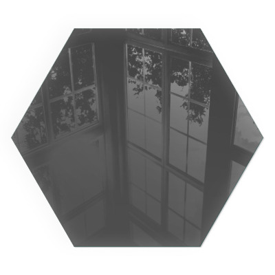 Verre sous poêle à bois hexagonal Couleur gris-brun