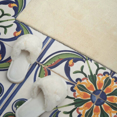 Panneau décoratif mural Motif floral sur le carrelage