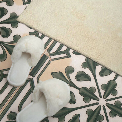 Panneau décoratif mural Motif végétal sur le carrelage