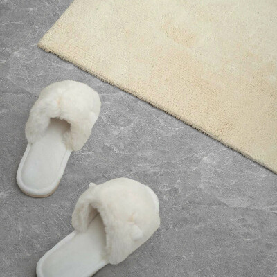 Revêtement mural pvc Une planche inspirée de la pierre naturelle