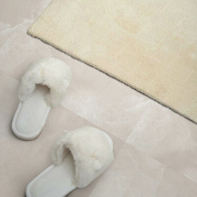 Revêtement mural pvc Un motif sensuel imitant le marbre