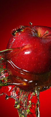 Store intérieur Pomme rouge dans l'eau