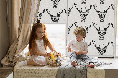 Store enrouleur Renne avec des lunettes