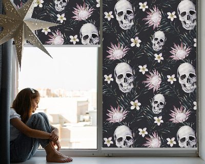 Store enrouleur Crânes parmi les fleurs