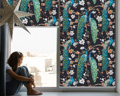 Store enrouleur Paon avec des fleurs