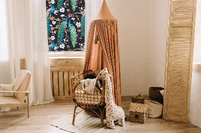 Store enrouleur Paon avec des fleurs