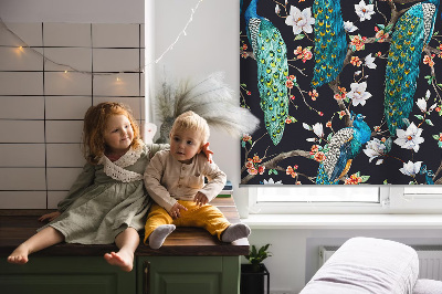 Store enrouleur Paon avec des fleurs