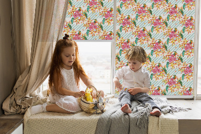 Store intérieur Oiseaux parmi les branches d'un arbre