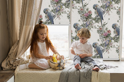 Store intérieur Perroquets sur des fleurs