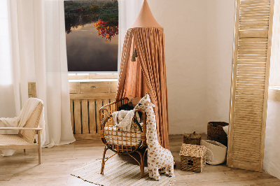 Store intérieur Coucher de soleil derrière les arbres