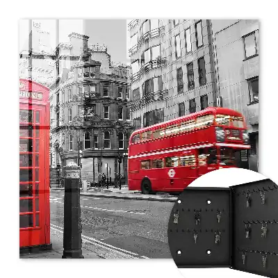 Londres en contraste avec la boîte rouge