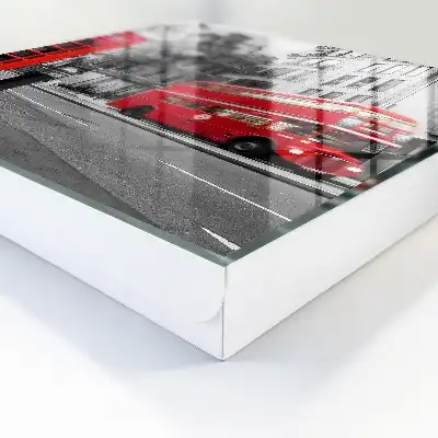 Londres en contraste avec la boîte rouge