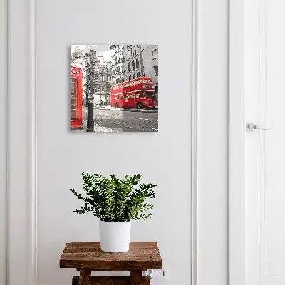Londres en contraste avec la boîte rouge