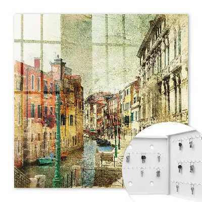 Une ville colorée au bord du canal