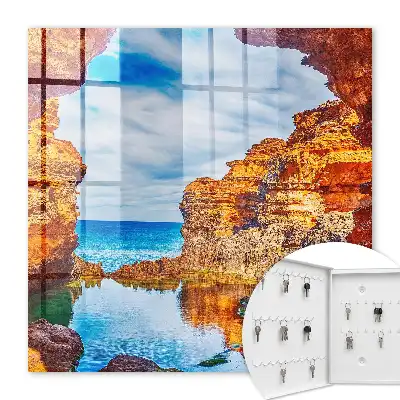 Côte ensoleillée, mer et ciel