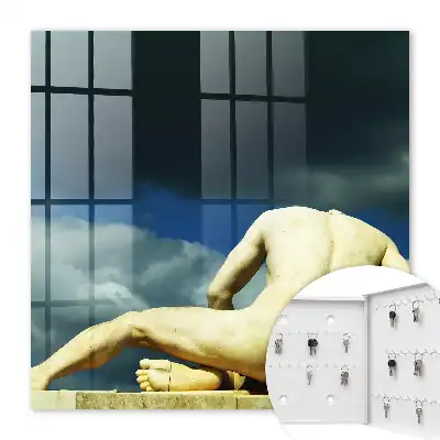 Élégance classique sur fond de nuages