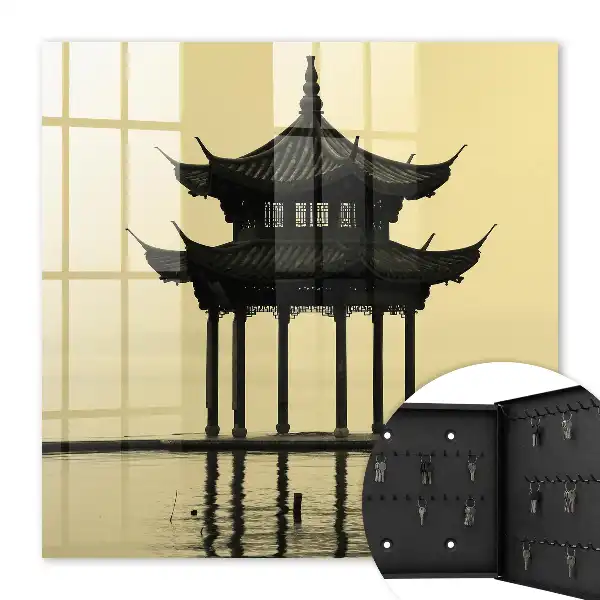 Pavillon sur l'eau aux teintes apaisantes