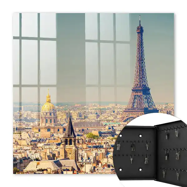 La tour Eiffel en arrière-plan