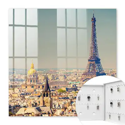 La tour Eiffel en arrière-plan