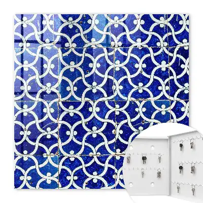 Carrelage blanc à motifs géométriques